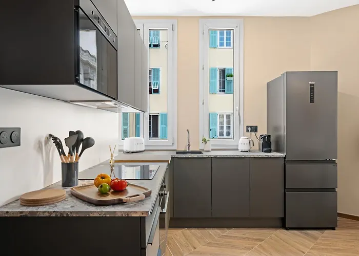 La Lascaris Port Of #renovated شقة